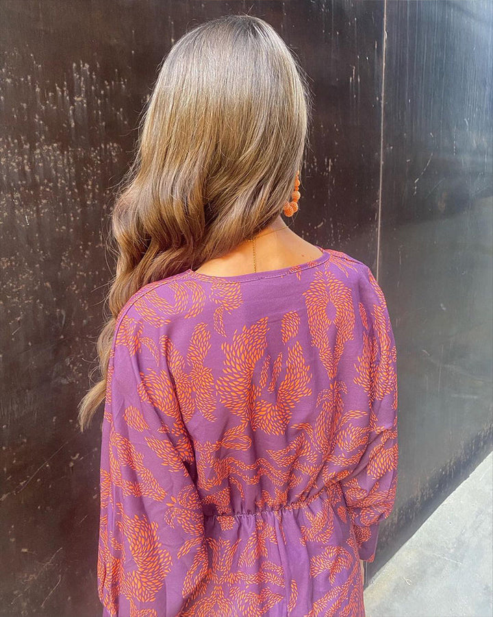 Estela - Vestido Midi Cruzado Elegante